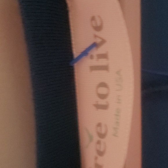 Free to Live Woman's Dress - Picture 3 of 5